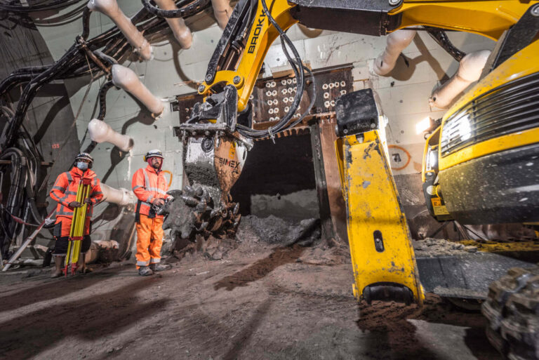 redpathdeilmann_tief-und-tunnelbau_comol-excavation-of-a-cross-passage
